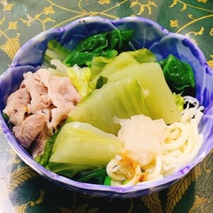 白菜と竹輪とウィンナーの生姜入り焼きうどん♡